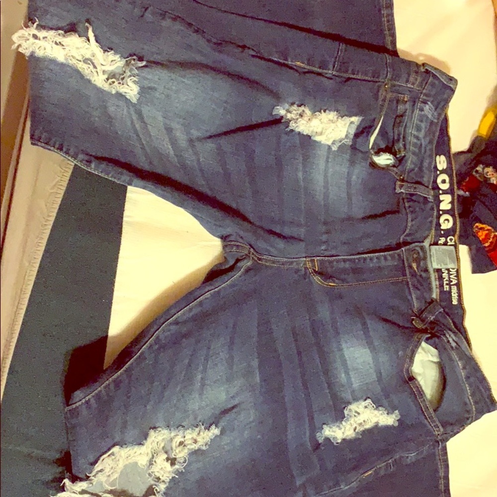 Jeans